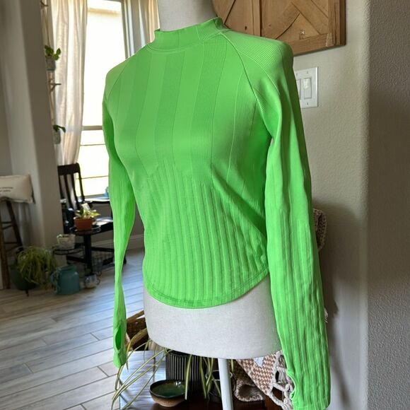 NWOT Free People Movement Offside Layer Lime Zest High Neck Thumbhole M/L Long - Picture 10 of 16